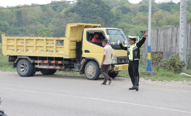 Satlantas Polres Malaka Gandeng UPT.Penda NTT Gelar Operasi Patuh Turangga 2022.