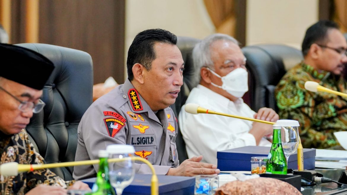 Rapat Lintas Sektoral Nataru, Kapolri Pastikan Wujudkan Rasa Aman Bagi Warga