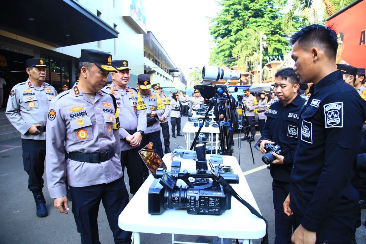 Kadiv Humas Tekankan Beberapa Hal Saat Gelar Apel Kesiapsiagaan Satgas Humas Polri Pengamanan Nataru