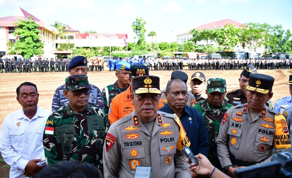 Komitmen Melindungi NTT dari Ancaman Alam, Kapolda NTT Pimpin Apel Kesiapan Penanggulangan Bencana.-