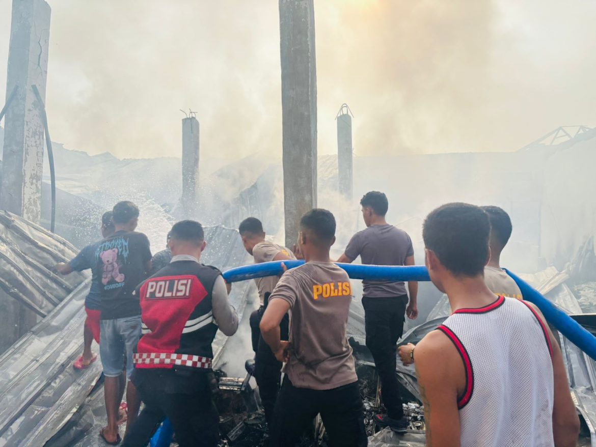 Perkiraan Kerugian Kebakaran Tiga Rumah di Tubaki 1 Miliar Lebih Ini Imbauan Kapolres Malaka