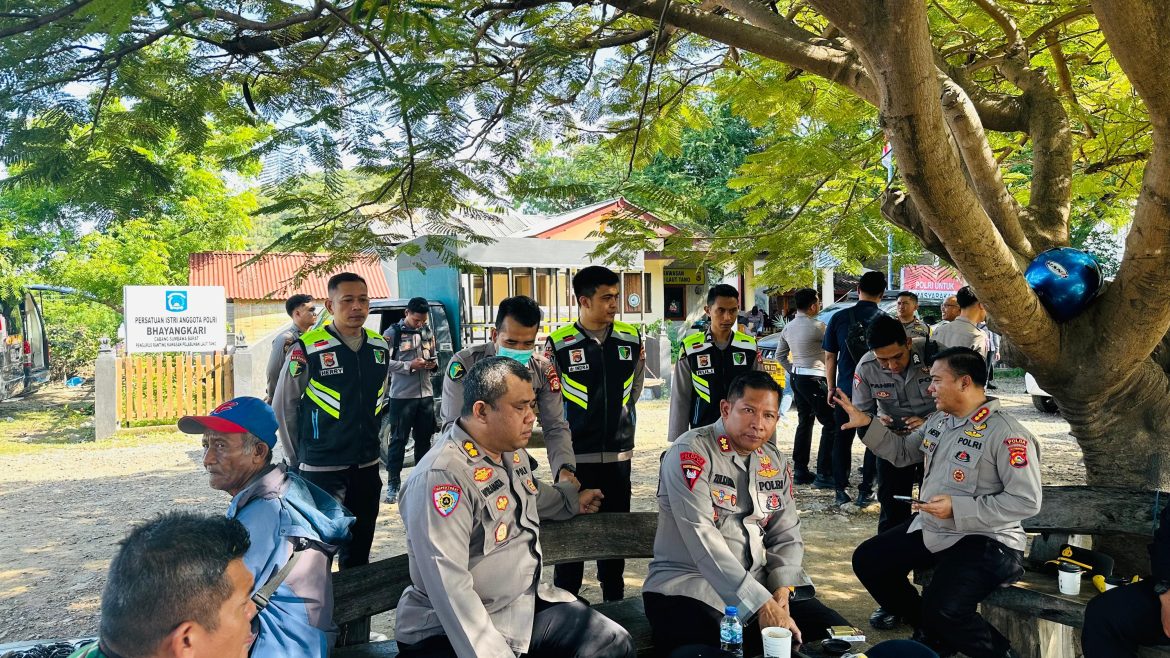 Polda NTB Kerahkan Ratusan Personel Amankan Aksi Massa di Pelabuhan Poto Tano