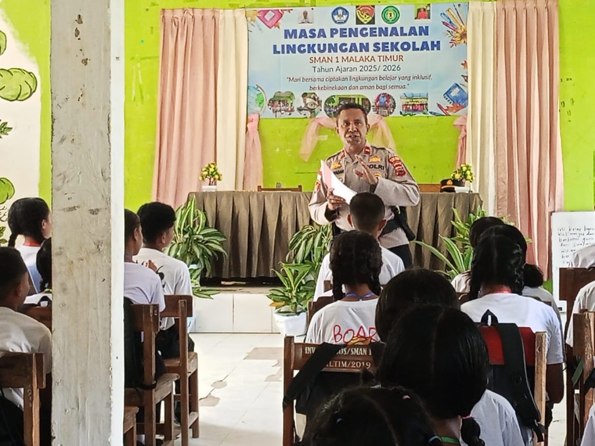 Kapolsek Malaka Timur Edukasi Siswa SMAN 1 Tentang Bahaya Narkoba dan Perundungan: Langkah Nyata Polri Menjaga Generasi Muda