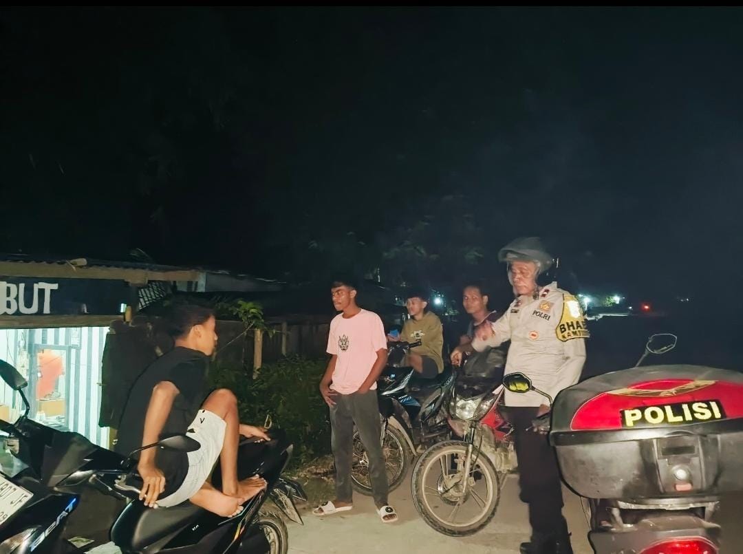 Polsek Kobalima Laksanakan Patroli Dialogis, Wujudkan Lingkungan Aman dan Tertib