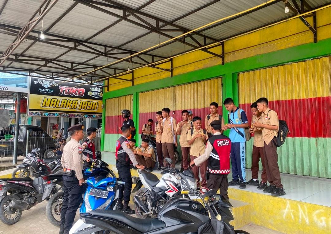 Patroli Kota Presisi Siang Hari, Polres Malaka Fokus Lindungi Pelajar dan Tertibkan Lalu Lintas