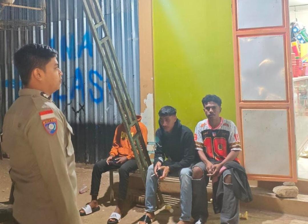 Polsek Malaka Timur Gelar Patroli Dialogis dan Himbauan Kamtibmas, Cegah Potensi Gangguan Keamanan