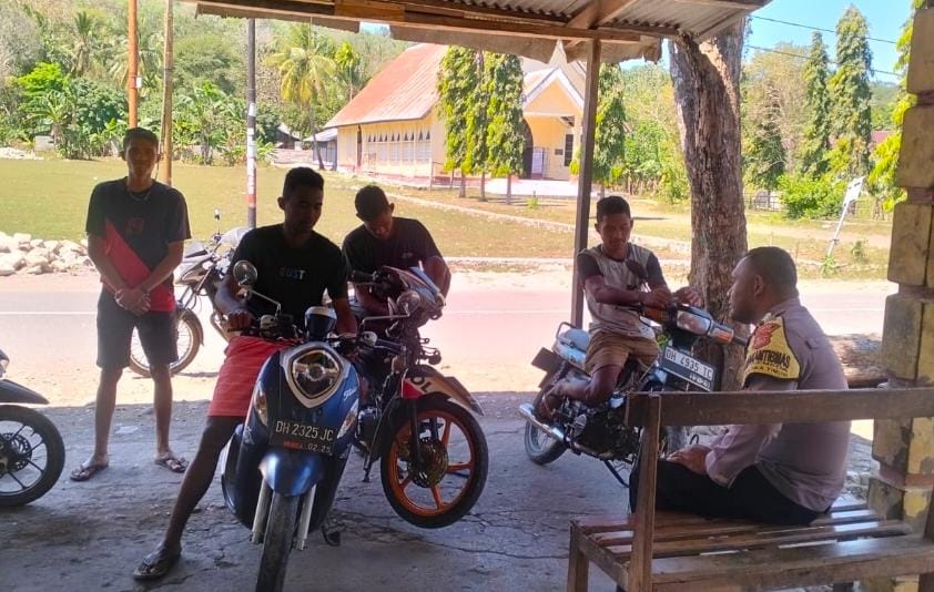 Polsek Malaka Timur Gelar Patroli Dialogis dan Himbauan Kamtibmas, Cegah Potensi Gangguan Keamanan