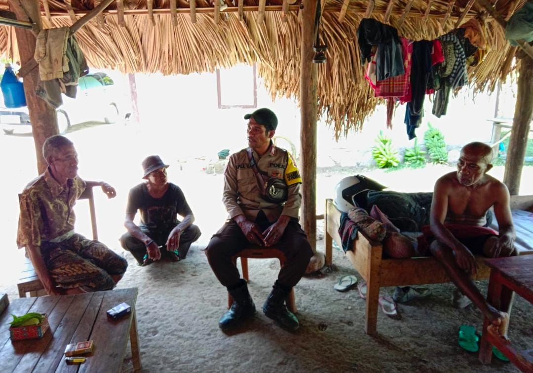 Polsek Wewiku Laksanakan Patroli Dialogis dan Mediasi Sengketa, Wujudkan Kamtibmas Kondusif