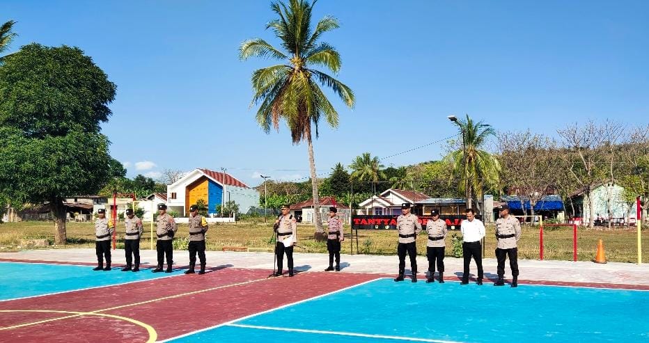 Kapolres Malaka Beri Apresiasi Personel Disiplin dan Berdedikasi: “Disiplin Adalah Cermin Pengabdian”