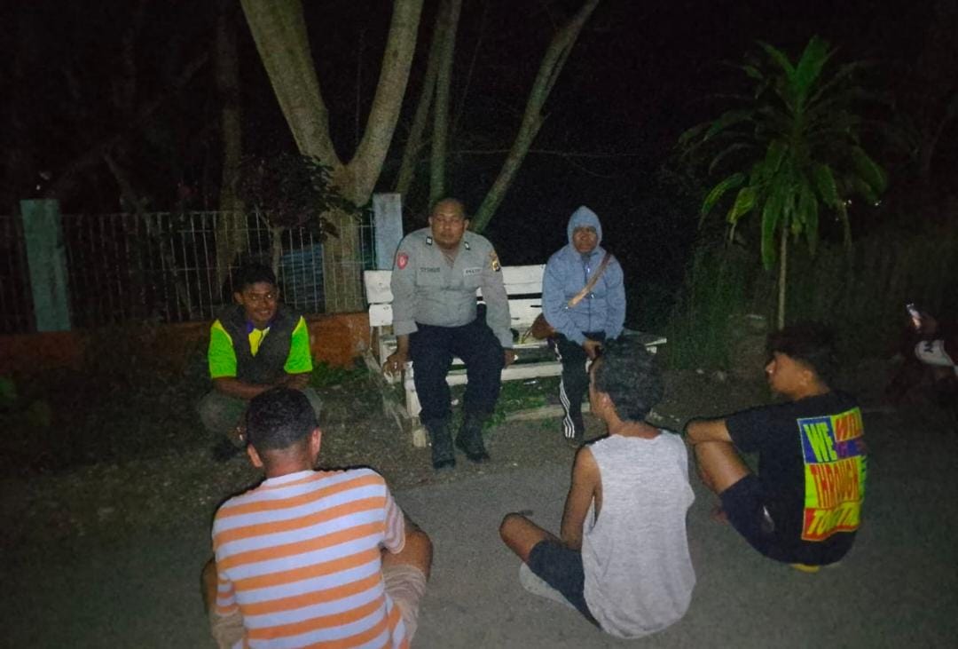 Lewat Patroli Dialogis, Polsek Laenmanen Edukasi Warga Tentang Bahaya TPPO dan Judi Online
