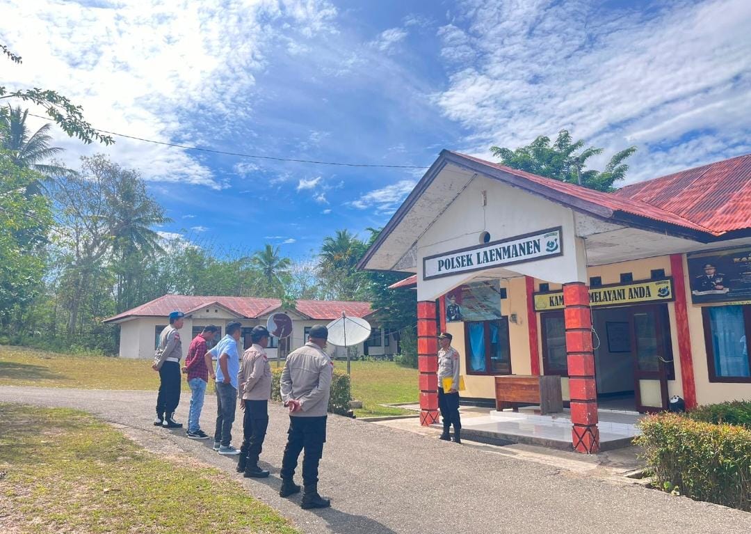 Kapolsek Laenmanen Tekankan Disiplin dan Profesionalisme dalam Apel Pagi