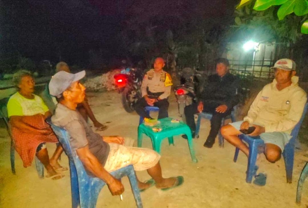 Patroli Malam Polsek Wewiku Cegah Gangguan Kamtibmas di Wilayah Perbatasan