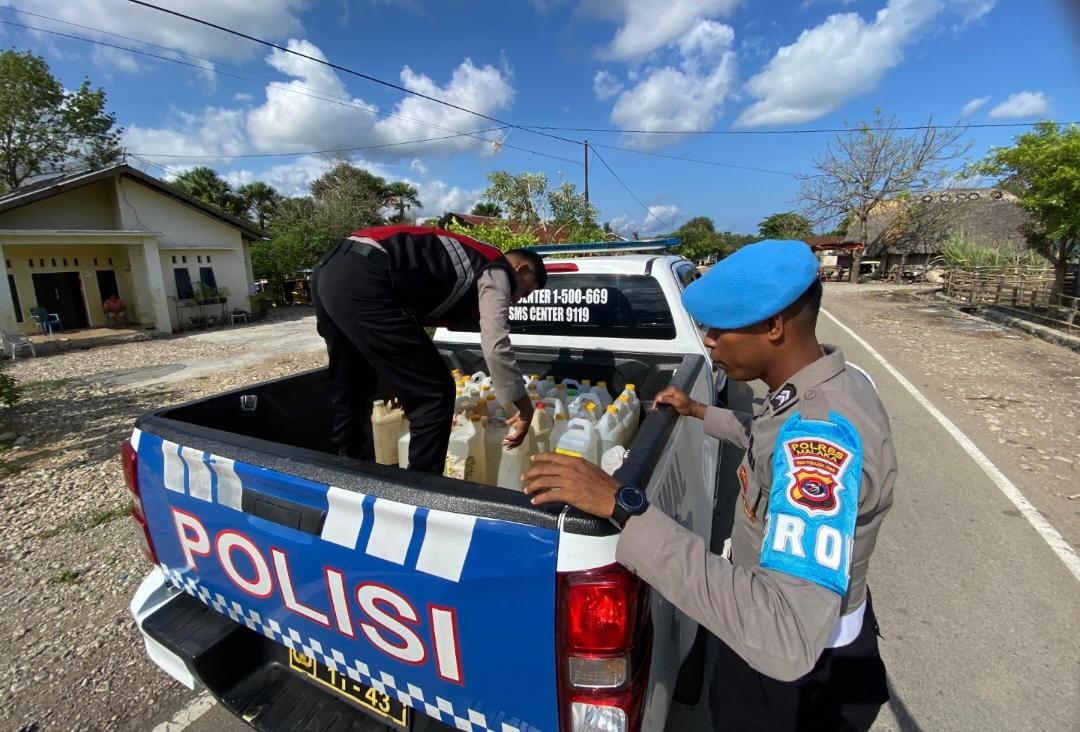 Polres Malaka gelar KRYD berantas peredaran miras di wilayah hukum Kabupaten Malaka