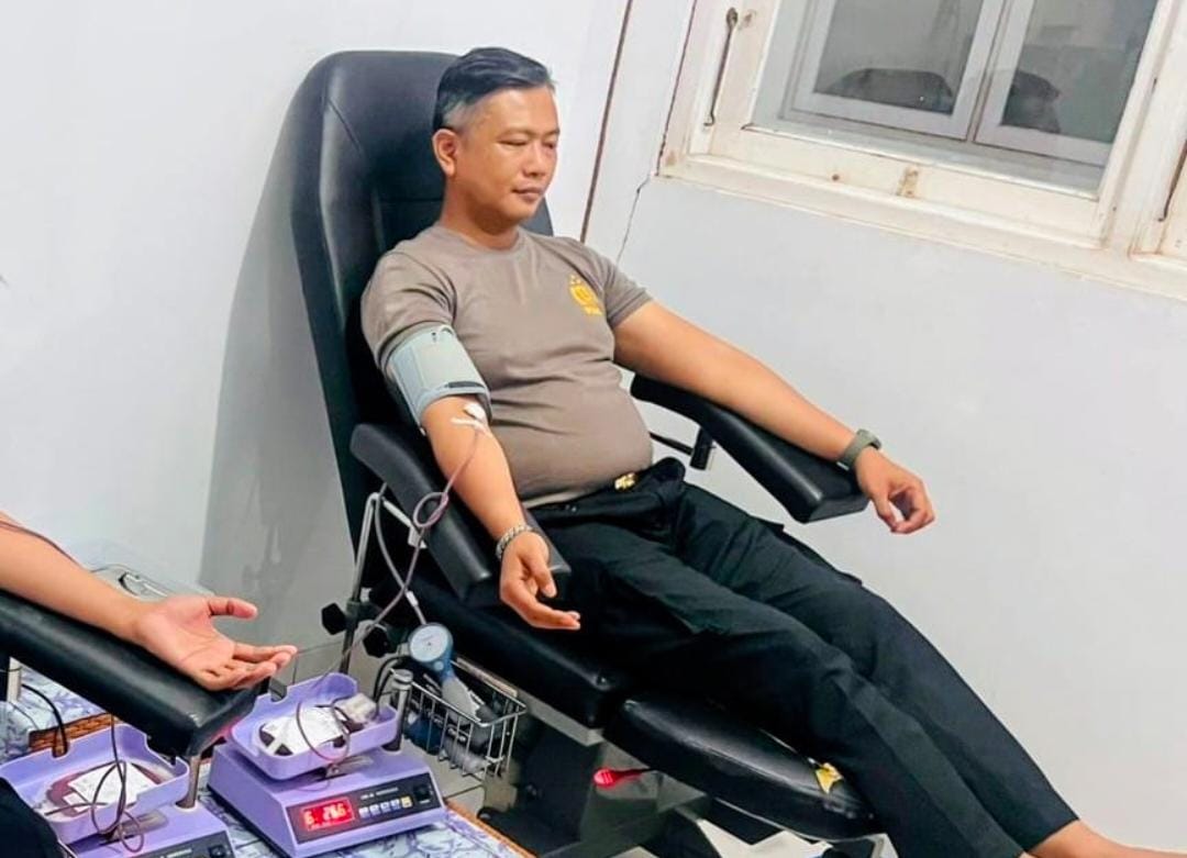 Aksi Kemanusiaan Kapolres Malaka: Donor Darah untuk Pasien RSUPP Betun