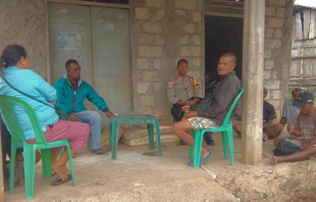 Polsek Laenmanen Sambangi Warga Kapitan Meo, Ajak Jaga Kamtibmas dan Waspadai TPPO