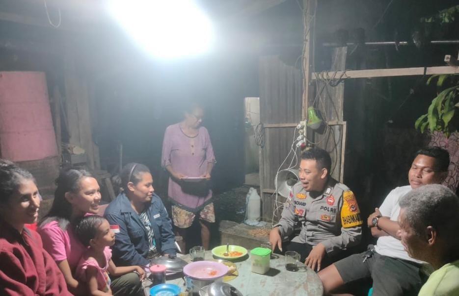 Patroli Dialogis Polsek Rinhat, Upaya Preventif Jaga Kamtibmas Tetap Kondusif