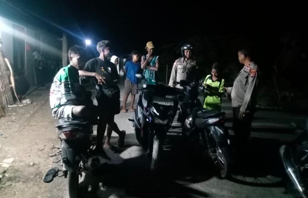 Jaga Wilayah Tetap Aman, Polsek Wewiku Gencarkan Patroli Dialogis di Empat Desa