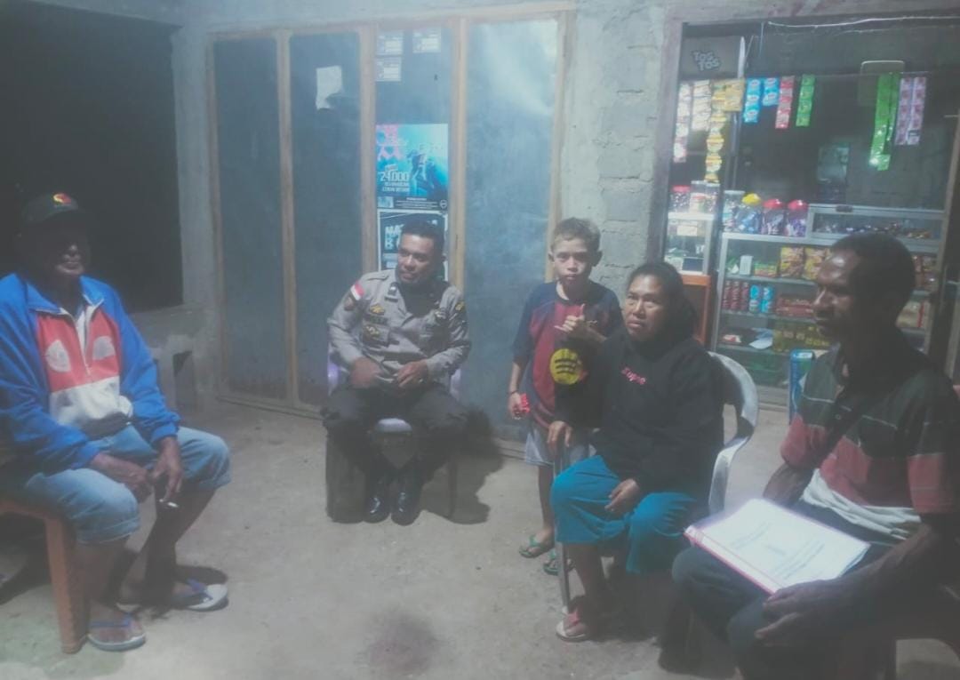 Hadir di Tengah Warga, Polsek Laenmanen Perkuat Kamtibmas Lewat Patroli Dialogis Malam Hari
