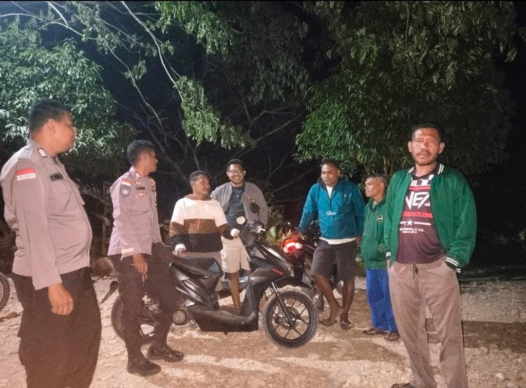 Jelang Tahun Baru 2026, Polsek Sasitamean Intensifkan Patroli Dialogis Jaga Kamtibmas