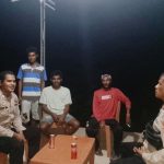 Jaga Kamtibmas Tetap Kondusif, Polsek Rinhat Laksanakan Patroli Dialogis Malam Hari IMG-20260102-WA0025