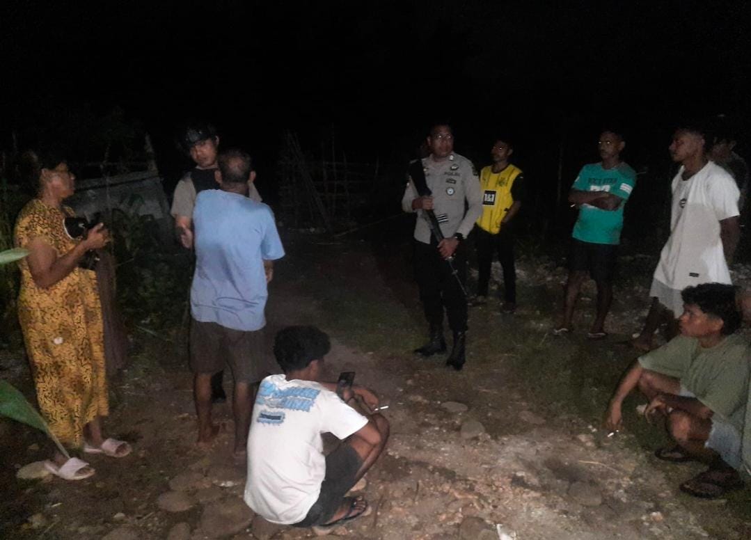 Kapolsek Weliman Pimpin Patroli Dialogis, Ciptakan Situasi Aman dan Kondusif