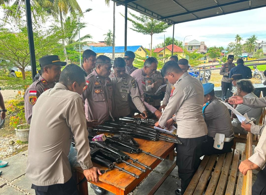 Polres Malaka Laksanakan Pemeriksaan Senpi Dinas, Wujud Disiplin dan Profesionalisme Personel