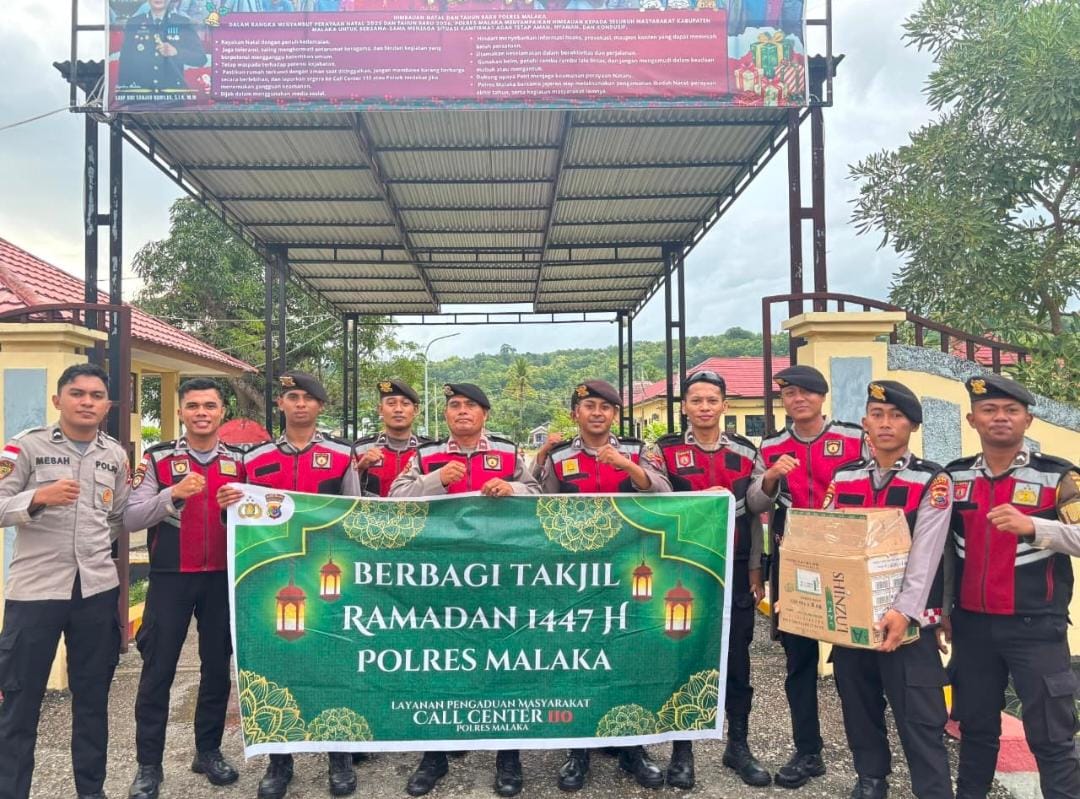 Polres Malaka Berbagi Takjil Ramadhan, Sat Samapta Ajak Masyarakat Jaga Keamanan dan Ketertiban
